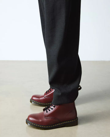 DR MARTENS ANFIBIO CHERRY