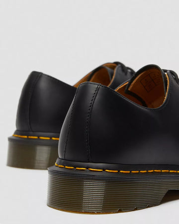 DR MARTENS SCARPA ALLACCIATA
