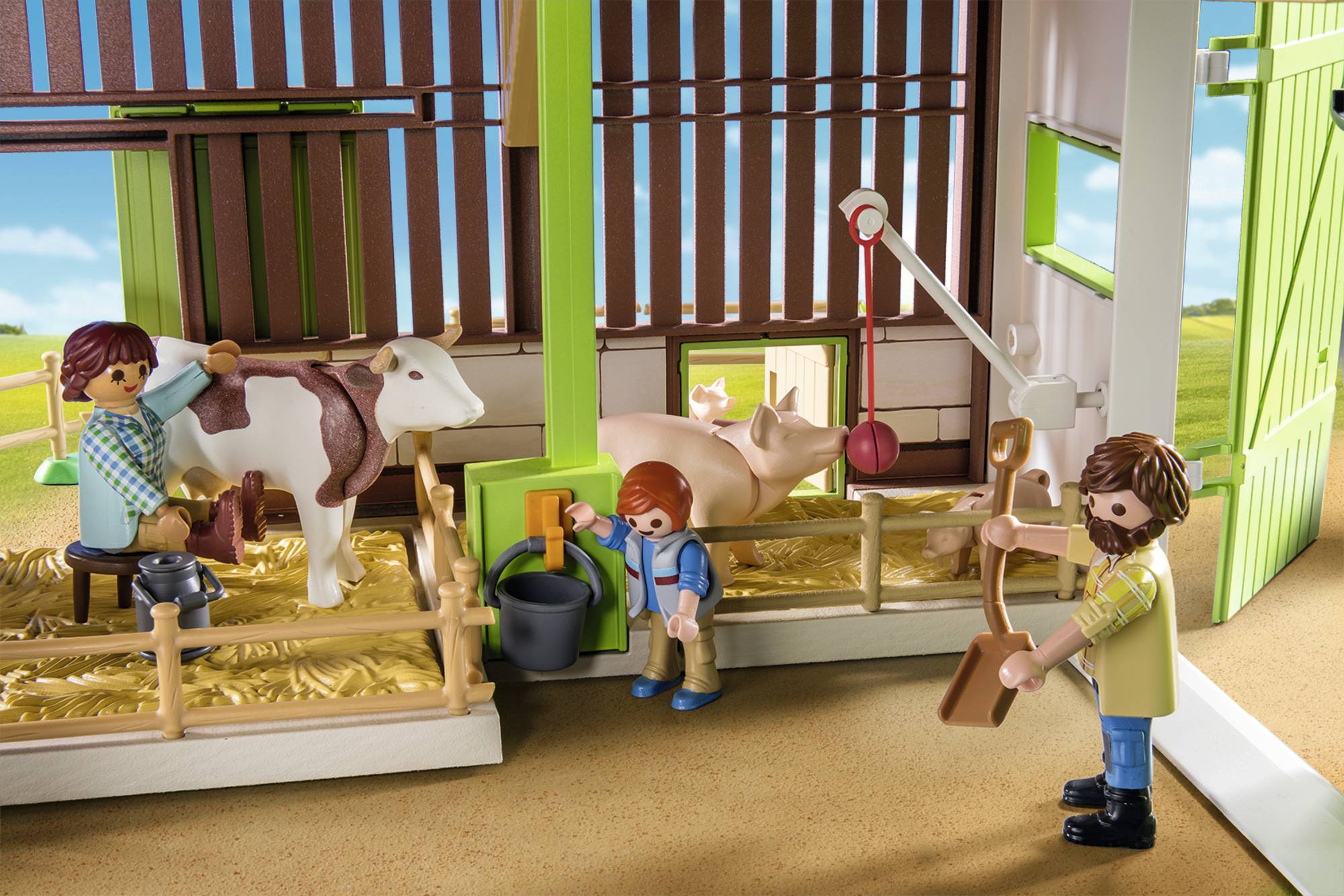 Ferme avec panneaux solaires
