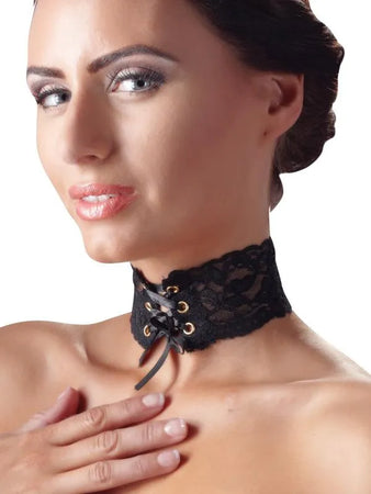 Girocollo Nero Pizzo