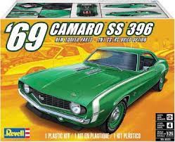 Modèle à coller  69 camaro ss 396 2n1 1/25